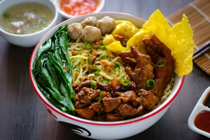 Mie Ayam Terenak untuk Sarapan hingga Makan Malam